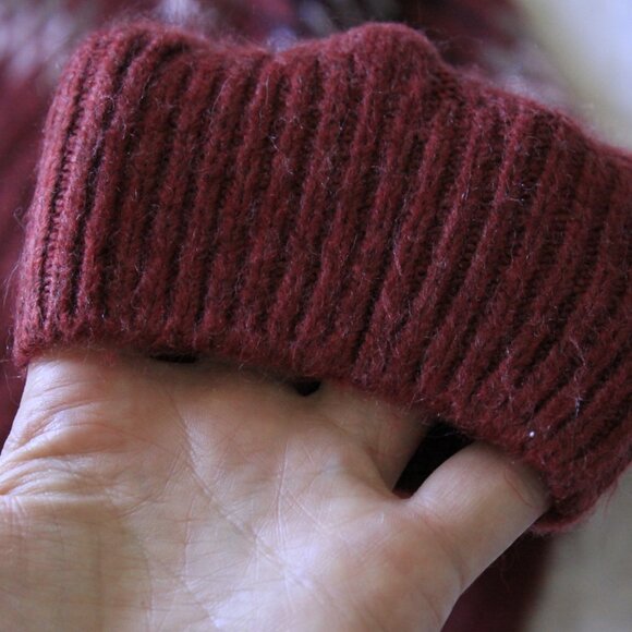 Red Wind River Heritage Fair Isle style sweater Size XL Acrylic - Picture 7 of 10